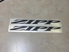 Adesivo Zipp 7x1" pretagliato nero su argento alta qualità resistente alle intemperie 2pz