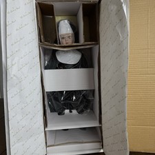 Bambola vintage nuova con