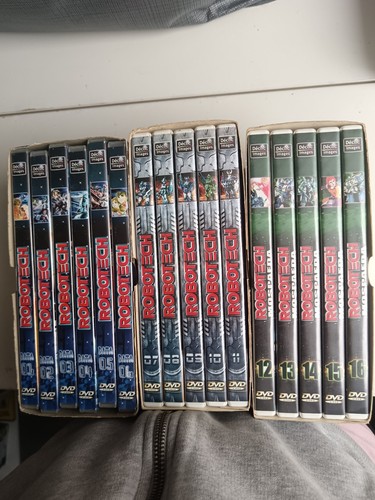 Coffret robotech intégrale - robotech,