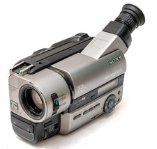 Videocamera Sony Handycam CCD-TR840E PAL 8mm Video Hi8 XR 72X Video Camera
