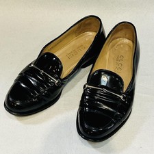 Scarpe mocassini Gucci nere in