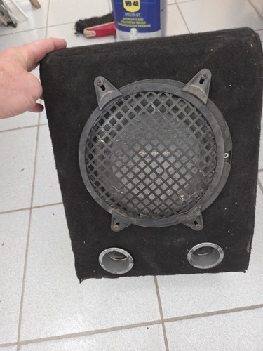 Subwoofer auto - subwoofer,