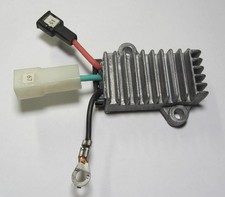 REGOLATORE  ALTERNATORE