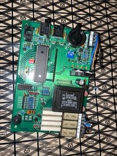 Alimentatore principale per