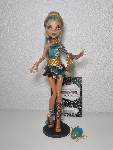 Bambola monster high - nefera, de