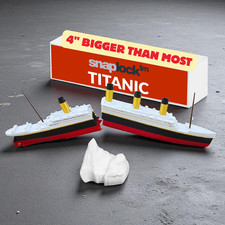 Split In Half Titanic Bagno
