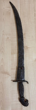 Sciabola medievale decorata