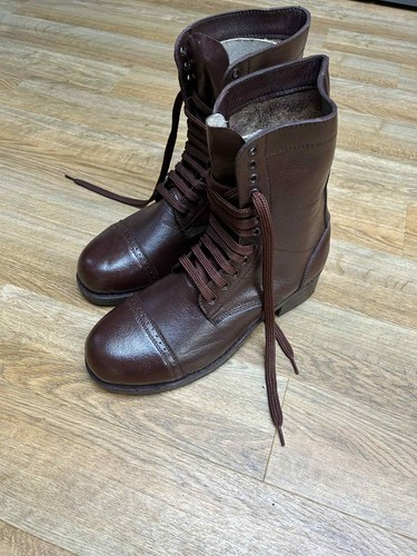 Ww2 paratrooper jump - ww2, boots