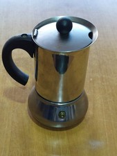 Antica vecchia caffettiera - e,