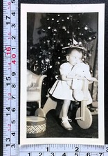 Triciclo in legno giocattolo