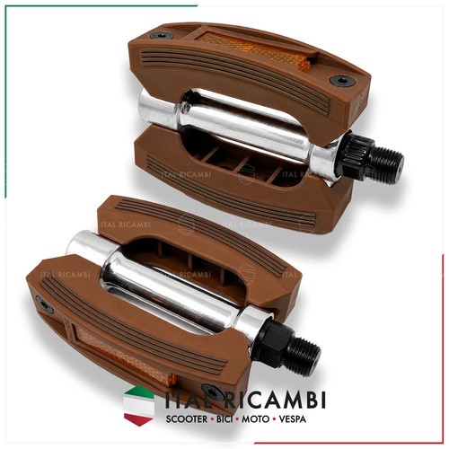 Coppia pedali bici - bici, passeggio