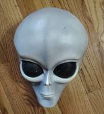 Vintage ALIEN GREY Head Wall