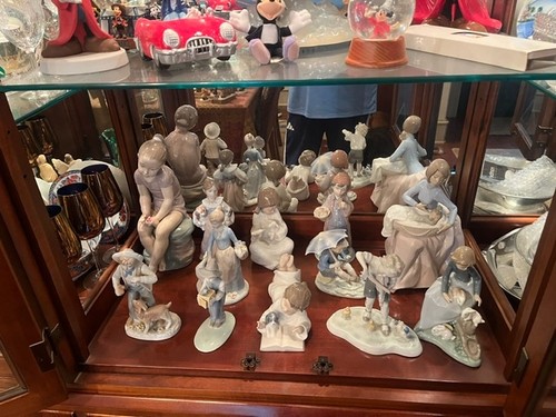 Lladro figurines collectibles - lladro,