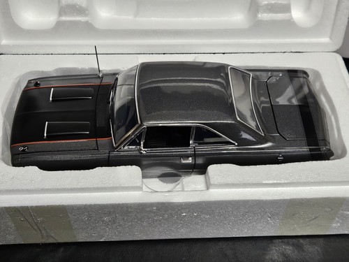 Acme scala 1970 dodge - acme, 1:18