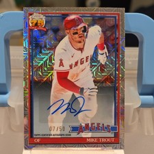 Topps Chrome 2026 75 anni
