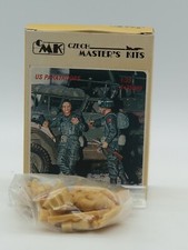 CMK S35005 - US Paratroops 2 scale resin figures- 1:35