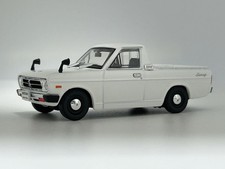 Nissan Sunny Truck Norev