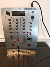Behringer DX626 Mixer