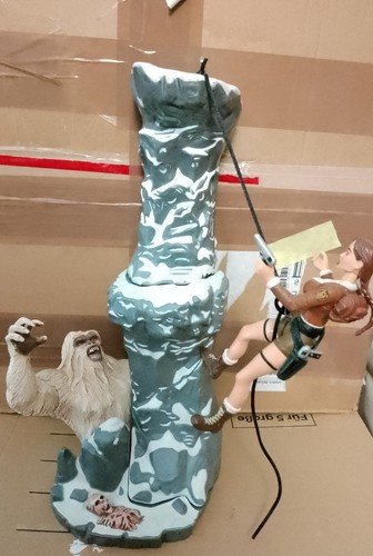 Playmates diorama tomb raider - diorama,