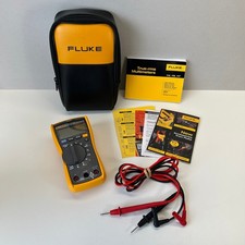 Fluke 117 True RMS Multimetro