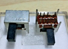 Deviatore a slitta  c.s. 3 Posiz..90° 2 Deviat.+2 Interr.  -NUOVO- NOS  RK174200