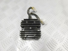 REGOLATORE DI TENSIONE VOLTAGE