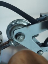 lampada a morsetto con lente ingrandimento RIMSA Longoni anni '60