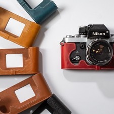 Custodia mezza fotocamera in