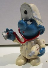 14-PUFFI-PUFFO DOTTORE-DOCTOR-2.0037-HONG KONG © 1978 PEYO SCHLEICH Ⓢ W.BERRIE