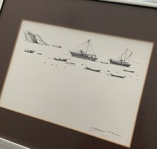 Henry Sin Art incorniciato firmato barche porto di pesca piccolo bianco e nero
