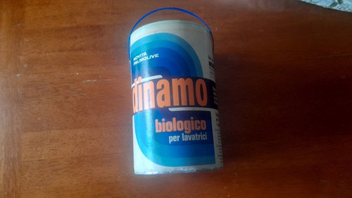 Vecchio fustino detersivo - fustino,
