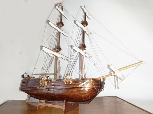 Golden star nave - legno, montata
