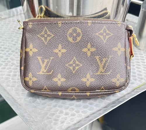 Louis vuitton pochette - louis,