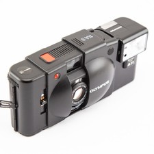 Appareil photo Olympus XA2 +