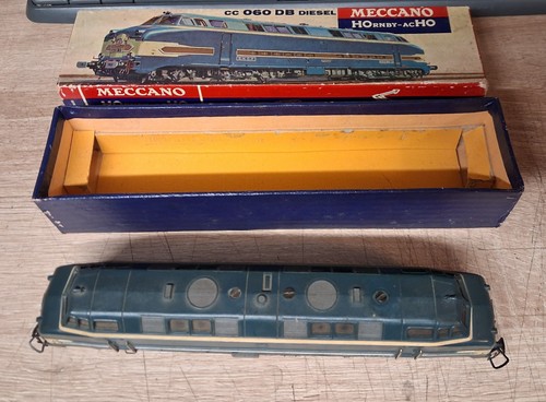 Hornby 634 locomotive - hornby,