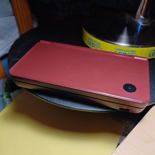 Nintendo dsi burgundy - nintendo,