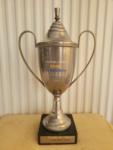 Ancien trophée des - ancien,