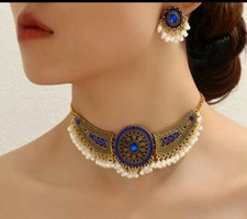 Paio orecchini collana set - +,