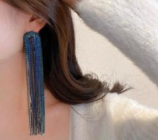 Orecchini a perno lunghi