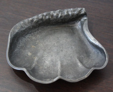 Antico Portaoggetti Centrotavola Svuota Tasche Conchiglia Peltro Battuto - 1800