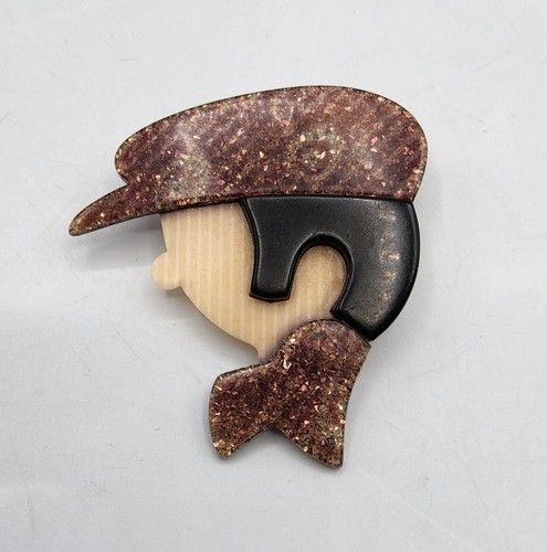 Bijou fantaisie broche