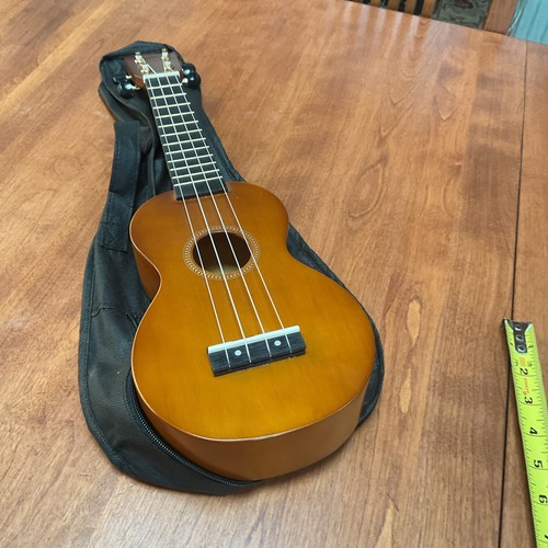 Ukulele mahalo mr1tbr con - mahalo,