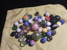 49 VECCHIE BIGLIE IN VETRO IN OTTIMO STATO DIVERSI DIAMETRI