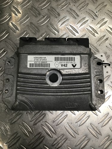 Centralina motore 237102071r - centralina,