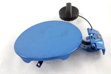D09H42410 FUEL DOOR WITH CAP