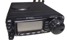 YAESU FT-100D HF/50/144/430
