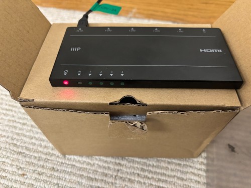 Monoprice blackbird pro 1x4 - blackbird, 4k