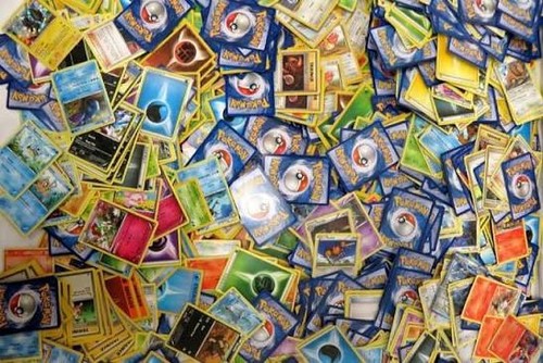 Lotto 100 carte pokemon - lotto, tcg