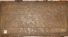 Antico piastra bassorilievo