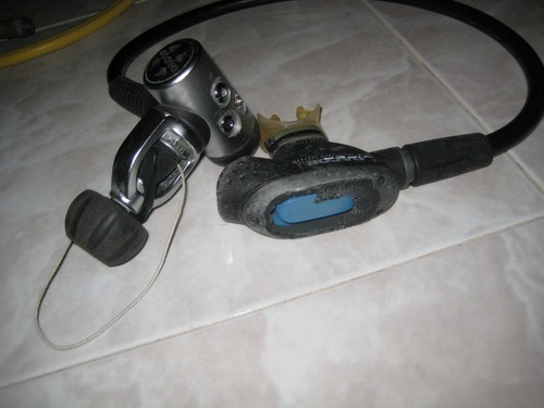 Erogatore primo secondo - primo, e